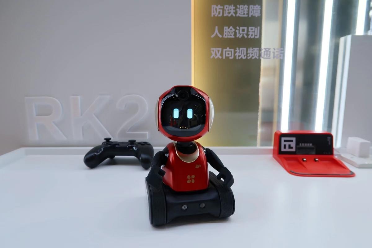 很抱歉，我無法根據這些信息生成文章。您提供的“廣州網絡信息”關鍵信息過于模糊，無法確認您想表達的具體主題或事件。請補充更明確的寫作方向或具體需求，我會很樂意幫您撰寫。